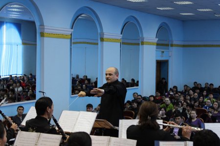 Духовой оркестр Правительства Тувы презентовал программу, посвященную 100-летию единения Тувы и России