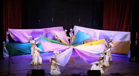 С успехом прошел XVII Республиканский фестиваль народного творчества «Тува – наш дом родной»