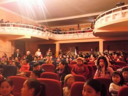 В Монголии с восторгом встретили русскоязычную постановку Тувинского театра кукол