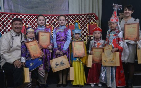 Центр развития тувинской традиционной культуры и ремесел подвел итоги конкурса видео-благопожеланий, посвященных Шагаа