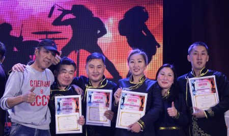ВИА «Сын Танды эдээ» Тандынгского кожууна завоевала Гран-При конкурса «Три аккорда» 