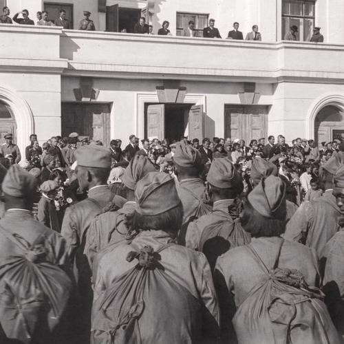 Проводы на фронт тувинских добровольцев кавалеристов, 01.09.1943 г.