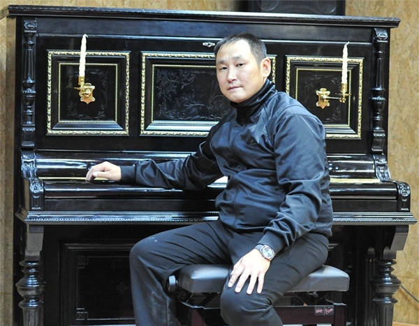 «Дети Чыргал-оола» приступили к реставрации рояля тувинского композитора
