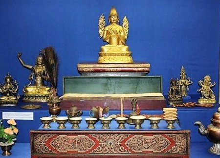 Богатейшая коллекция предметов буддийского искусства Национального музея Тувы пройдет долгожданную экспертизу
