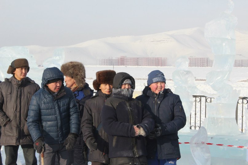 Первое место в первом в истории Тувы конкурсе ледовых скульптур завоевала работа «Сибирский ветер»
